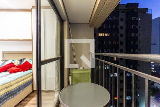 Varanda de kitnet/studio à venda com 1 quarto, 24m² em Bela Vista, São Paulo