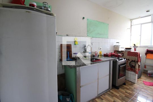 Cozinha de apartamento para alugar com 2 quartos, 43m² em Jacarepaguá, Rio de Janeiro