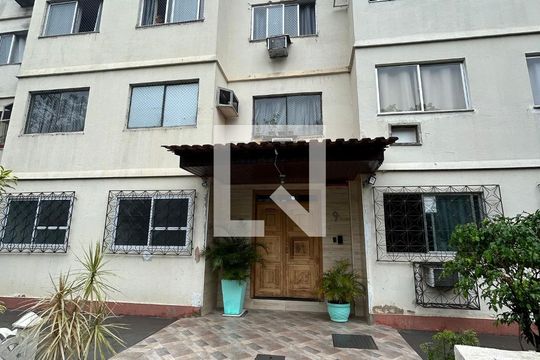 Fachada de apartamento para alugar com 2 quartos, 43m² em Jacarepaguá, Rio de Janeiro