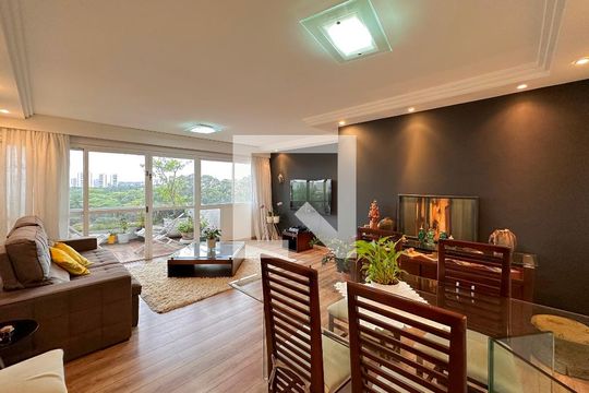 Sala de apartamento à venda com 3 quartos, 131m² em Chácara Santo Antônio (zona Sul), São Paulo