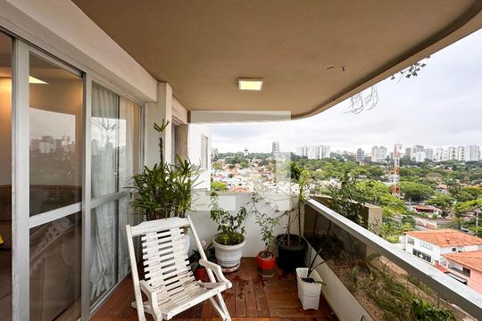 Sacada de apartamento à venda com 3 quartos, 131m² em Chácara Santo Antônio (zona Sul), São Paulo