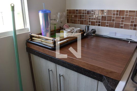 Área de Serviço de apartamento para alugar com 2 quartos, 48m² em Campo de Santana, Curitiba