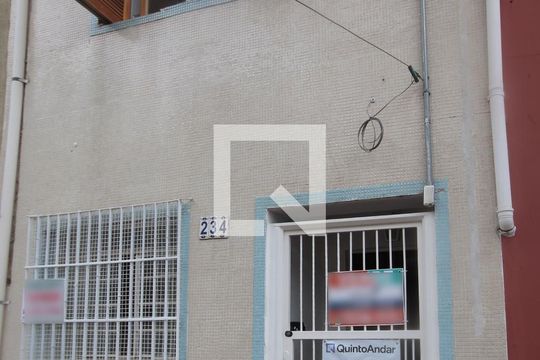 Fachada de casa à venda com 2 quartos, 80m² em Aclimação, São Paulo