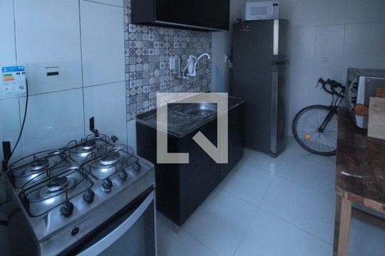 Cozinha de casa à venda com 2 quartos, 80m² em Aclimação, São Paulo