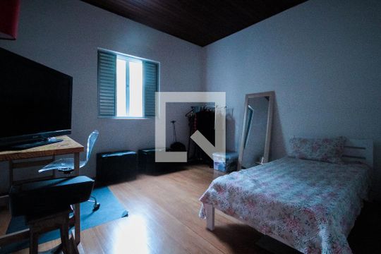 Quarto 1 de casa à venda com 2 quartos, 80m² em Aclimação, São Paulo