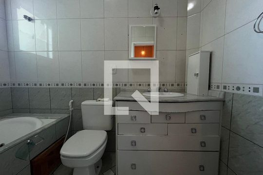 Banheiro de apartamento para alugar com 2 quartos, 150m² em Vila João Jorge, Campinas