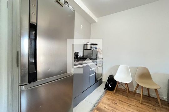 Cozinha  de apartamento à venda com 1 quarto, 30m² em Jardim Prudência, São Paulo