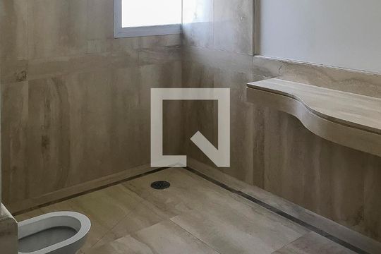 Suíte - Banheiro de apartamento à venda com 6 quartos, 702m² em Pinheiros, São Paulo