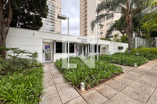 Fachada de apartamento à venda com 6 quartos, 820m² em Campo Belo, São Paulo