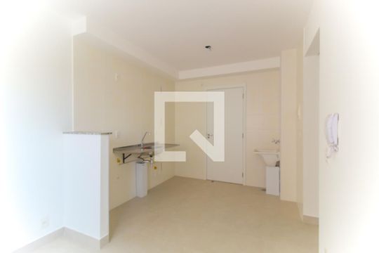 Sala/Cozinha de apartamento para alugar com 2 quartos, 33m² em Vila Nova Curuca, São Paulo