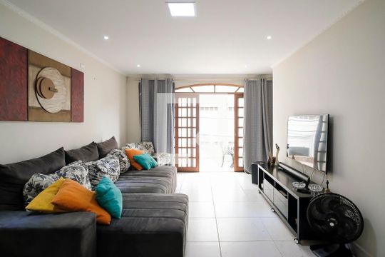 Sala de casa à venda com 5 quartos, 380m² em Campestre, Santo André