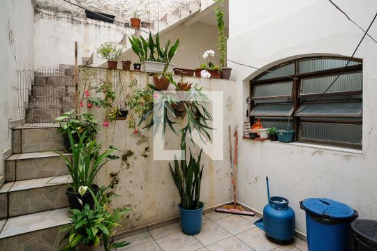 Quintal de casa à venda com 5 quartos, 380m² em Campestre, Santo André