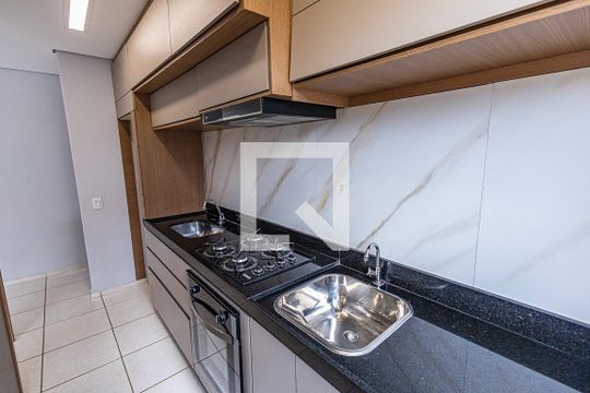 Cozinha de apartamento para alugar com 2 quartos, 51m² em Mantiqueira, Belo Horizonte