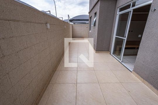 Area privativa de apartamento para alugar com 2 quartos, 51m² em Mantiqueira, Belo Horizonte