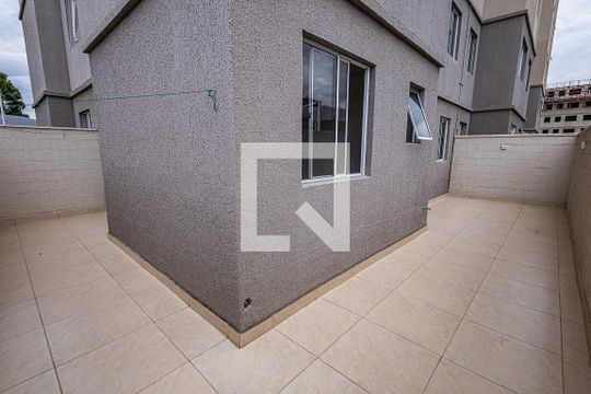 Area privativa de apartamento para alugar com 2 quartos, 51m² em Mantiqueira, Belo Horizonte