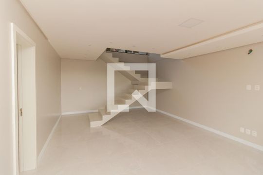 Sala de casa à venda com 3 quartos, 192m² em Guarani, Novo Hamburgo