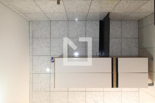 Cozinha de casa para alugar com 1 quarto, 32m² em Parque Císper, São Paulo
