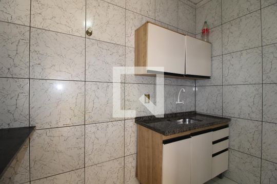 Casa para alugar com 1 quarto, 32m² em Parque Císper, São Paulo