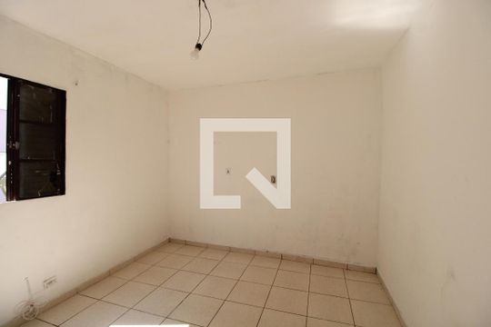 Sala/Quarto de casa para alugar com 1 quarto, 32m² em Parque Císper, São Paulo
