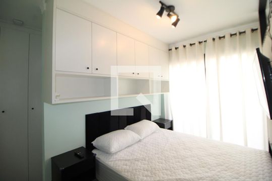 Quarto de kitnet/studio para alugar com 1 quarto, 30m² em Santana, São Paulo