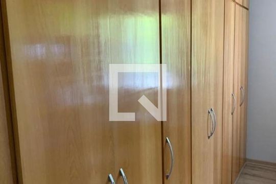 Casa à venda com 3 quartos, 190m² em Bosque da Saúde, São Paulo