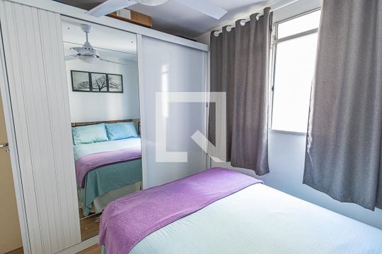 Quarto 1 de apartamento para alugar com 2 quartos, 45m² em São João Batista (venda Nova), Belo Horizonte
