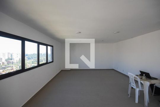 Sala de reunião de kitnet/studio para alugar com 1 quarto, 32m² em Jardim Panorama, São Paulo
