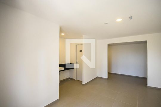 Hall social de kitnet/studio para alugar com 1 quarto, 32m² em Jardim Panorama, São Paulo
