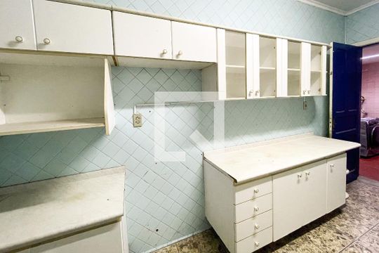 Cozinha de casa à venda com 3 quartos, 180m² em Vila Romana, São Paulo