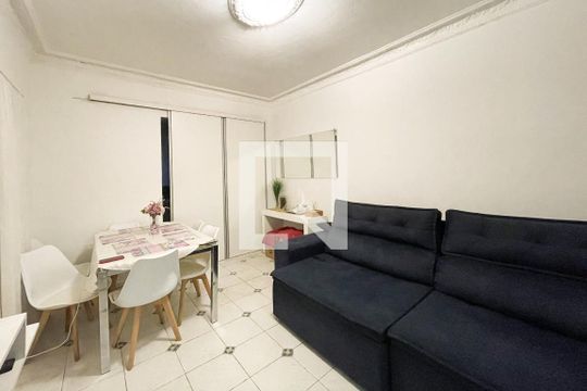 Casa à venda com 3 quartos, 180m² em Vila Romana, São Paulo