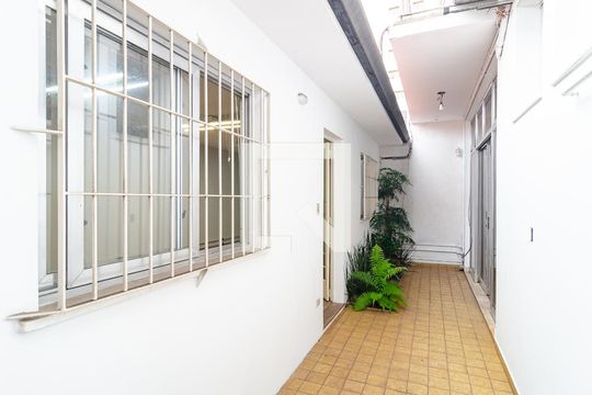 Área comum de casa à venda com 3 quartos, 296m² em Mirandópolis, São Paulo
