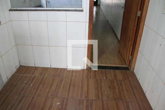 Área de Serviço de casa para alugar com 2 quartos, 80m² em Residencial Brisas da Mata, Goiânia