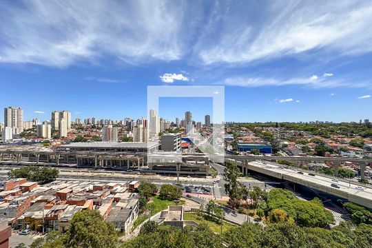 Vista  de apartamento à venda com 4 quartos, 120m² em Jardim Aeroporto, São Paulo