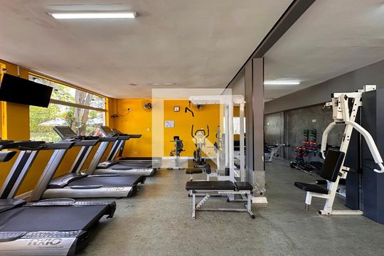 Academia de apartamento à venda com 4 quartos, 120m² em Jardim Aeroporto, São Paulo