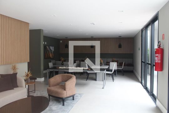 Área comum de apartamento para alugar com 3 quartos, 151m² em Água Branca, São Paulo