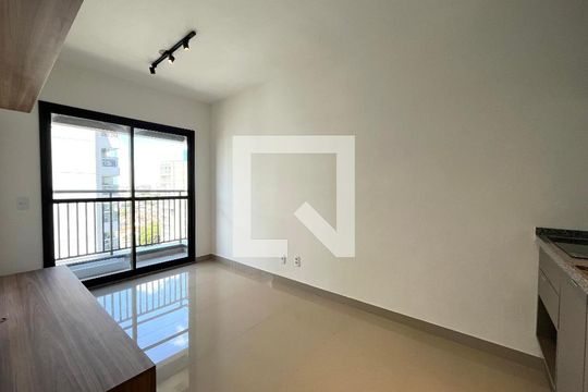 Sala de apartamento para alugar com 1 quarto, 30m² em Vila Santa Catarina, São Paulo