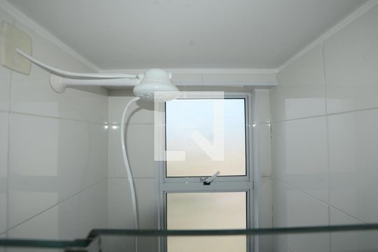 Banheiro Social de apartamento para alugar com 2 quartos, 54m² em Irajá, Rio de Janeiro