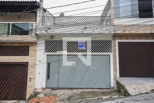 Fachada de casa para alugar com 3 quartos, 180m² em Cidade Intercap, Taboão da Serra