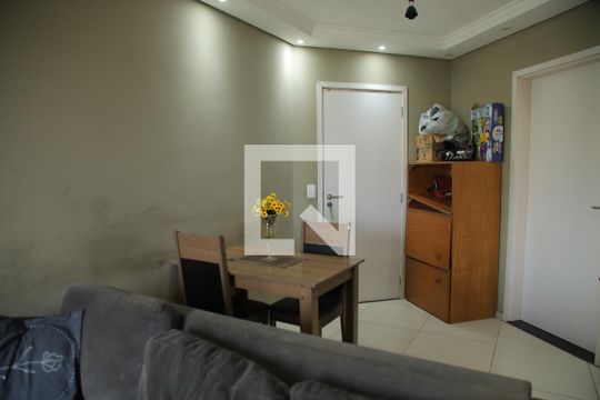 Sala de apartamento à venda com 2 quartos, 52m² em São Pedro, Osasco