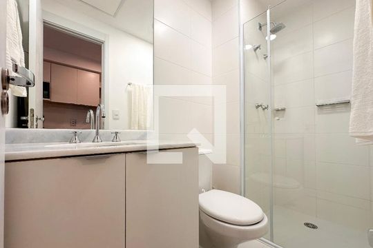 Banheiro de kitnet/studio à venda com 1 quarto, 25m² em Brooklin Paulista, São Paulo
