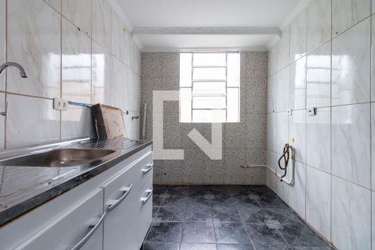 Cozinha de apartamento à venda com 2 quartos, 44m² em São Miguel Paulista, São Paulo