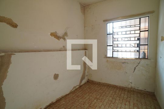 Quarto de Serviço de casa à venda com 5 quartos, 132m² em Fonseca, Niterói