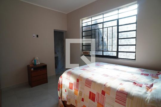 Quarto de casa à venda com 5 quartos, 132m² em Fonseca, Niterói