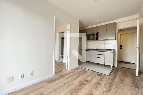 Sala de apartamento para alugar com 1 quarto, 27m² em Vila Campestre, São Paulo