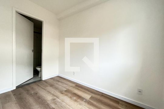 Suite de apartamento para alugar com 1 quarto, 27m² em Vila Campestre, São Paulo
