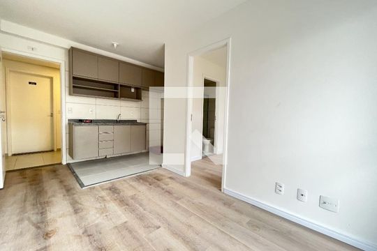 Sala de apartamento para alugar com 1 quarto, 27m² em Vila Campestre, São Paulo