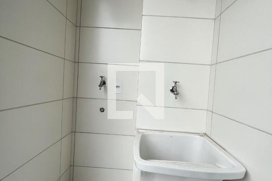 Área de Serviço de apartamento para alugar com 1 quarto, 27m² em Vila Campestre, São Paulo