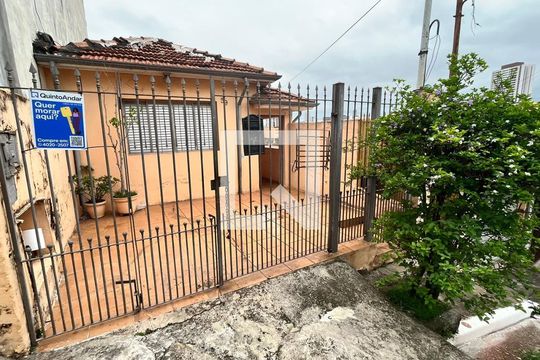 Fachada de casa de condomínio à venda com 2 quartos, 200m² em Parada Inglesa, São Paulo