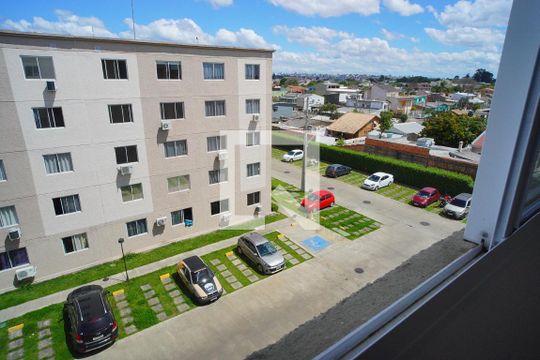 Sala_Vista  de apartamento à venda com 2 quartos, 48m² em Sarandi, Porto Alegre