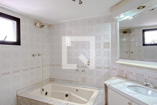 Banheiro da Suíte de apartamento à venda com 4 quartos, 182m² em Vila Regente Feijó, São Paulo